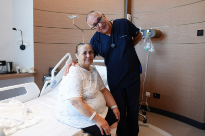 Avrupa'da Çare Bulamadı, Şifayı Türkiye'de Buldu: Prof. Dr. Köksal'dan Hayat Kurtaran Dokunuş