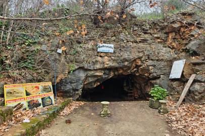 Tarihi Mağarada Tekno Parti Tartışması Büyüyor