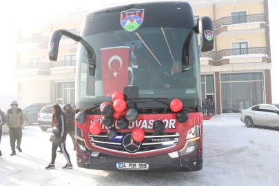 Şampiyon Kadınlara Cumhurbaşkanı Erdoğan’dan Otobüs Desteği