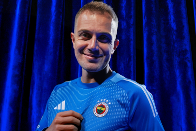 Fenerbahçe’den Kaleye Tecrübe Takviyesi: Mert Günok Yuvaya Döndü