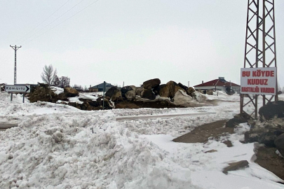 Bitlis’te 'Kuduz' Tabelası Asıldı! Kömürlü Köyü ve Çevresinde Sıkı Denetim Başladı
