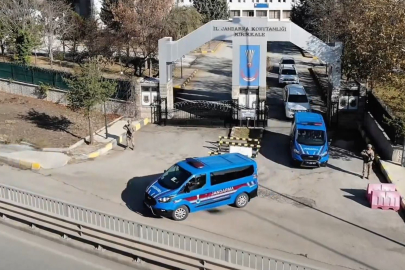 34 İlde Dev FETÖ Operasyonu: Ali Yerlikaya 77 Şüphelinin Yakalandığını Duyurdu