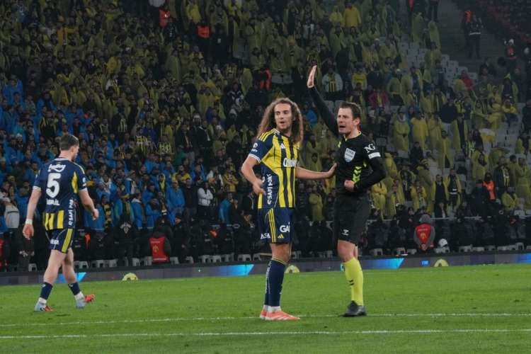 Galatasaray - Fenerbahçe Süper kupa finalinin kazananı Fenerbahçe oldu- 0-2