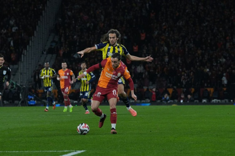 Galatasaray - Fenerbahçe Süper kupa finalinin kazananı Fenerbahçe oldu- 0-2