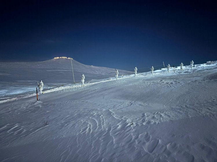 MSB'den Gururlandıran Paylaşım: 5. Hudut Tugayı Zorlu Şartlara Meydan Okuyor