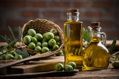Her Gün Tüketiyoruz Ama… Zeytinyağı Vücudu Nasıl Etkiliyor?