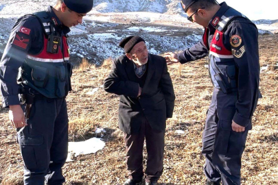 Konya’da Duygulandıran "Vefa" Anı: "Olsun Ziya Amca, Bu Araba Senin!"