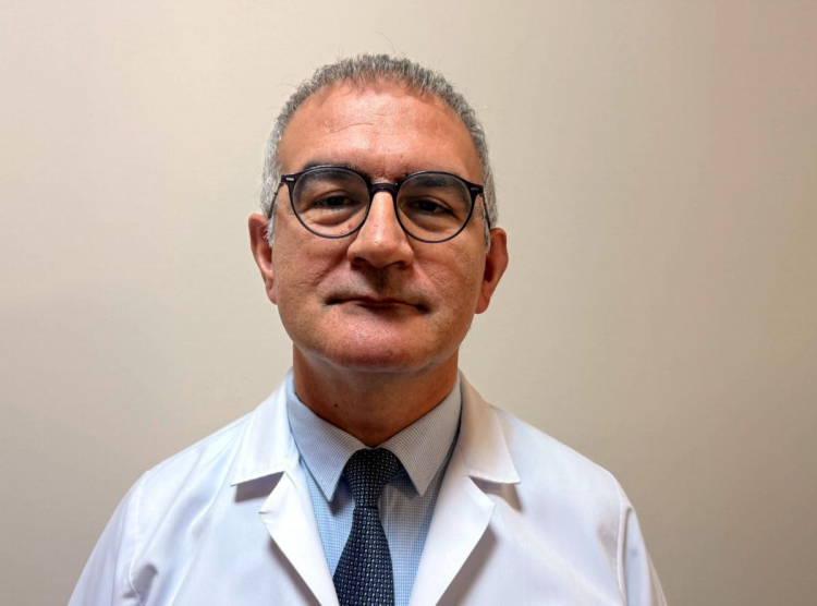 Tekirdağ Namık Kemal Üniversitesi Tıp Fakültesi Enfeksiyon Hastalıkları Anabilim Dalı Öğretim Üyesi Doç. Dr. Mustafa Doğan(fotoğrafta), enfeksiyon vakalarının zirve döneminde olduğunu söyledi. 