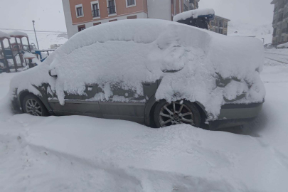 Konya’da "Beyaz Tatil" Alarmı: 10 İlçede Okullar Tamamen Tatil Edildi!