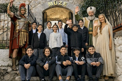 Marmarisli Öğrencilerden Yapay Zeka Şovu: Antik Kentler Canlandı!