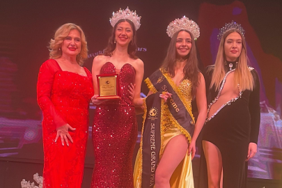 Paris ve Milano Biletini Kaptı: Türk Güzeli Gürcistan'ı Salladı