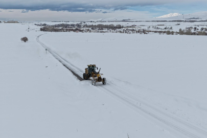 600 Kişilik Dev Ordu Sahada: Van'da Kapanan Yollar Açılıyor