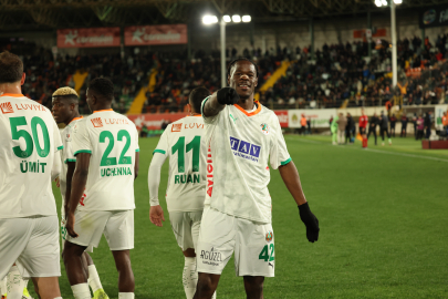 Nefes Kesen Maç: Fenerbahçe Geri Dönüşle Kazandı