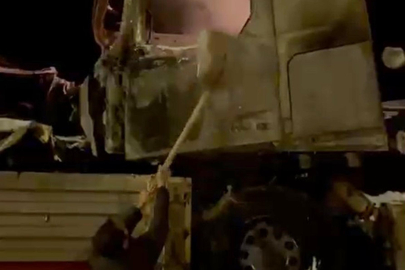 Tercan'da İmece Usulü Söndürme: İtfaiye Yoksa 'Kar' Var!