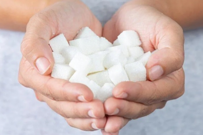 Gizli Tehlike: Şeker Bağımlılığı Sessizce Sağlığı Tüketiyor