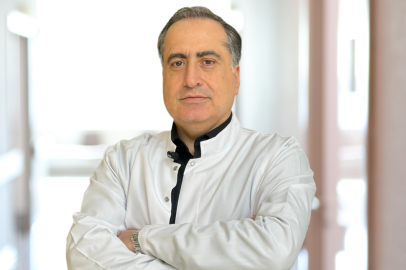 Çocuğunuzu 'Dijital Bakıcı'ya Teslim Etmeyin: İlk 3 Yıl Kritik Eşik!