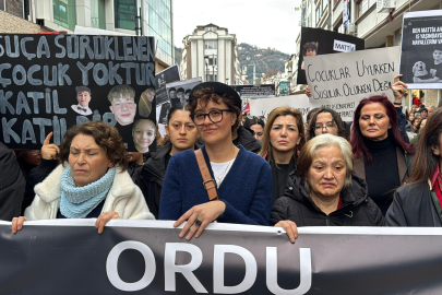 ‘Çocuklar İçin Adalet’ Yürüyüşünde Sarsıcı Sözler