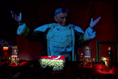 Haldun Dormen’e Veda: Perde Hiç Kapanmayacak