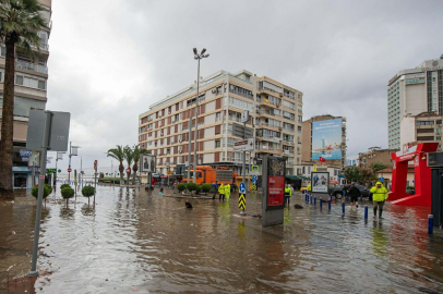"Doğa Olayı Değil, İnsan Eseri": Altyapı İflas Etti, Kent Nüfusu Taşımıyor