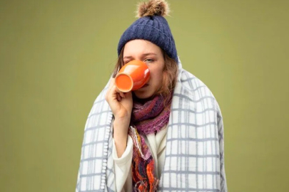 Soğuk Terleme Nedir, Ne Zaman Tehlikelidir? Uzmanlar Uyarıyor