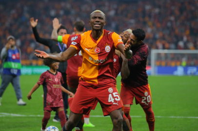 Victor Osimhen Manchester City Karşısında Tarihe Geçebilir