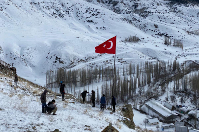 O Direği Omuzlayıp Zirveye Çıktılar: Göreşken’de Gurur Tablosu!