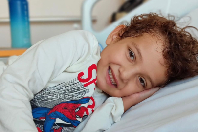 "Büyüme Ağrısı" Dendi, 1 Yıl Sonra Gerçek Çıktı: Minik Mehmet'in Zorlu Sınavı