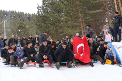 Erzurum'un zirvesinde festival: 2 bin 500 rakımda 'hızek' keyfi