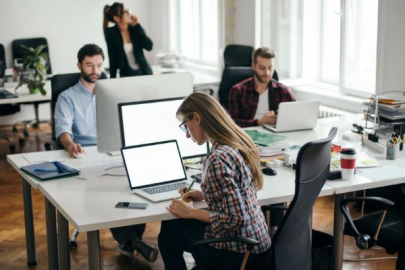 Aday Memurluk Düzenlemesi Tartışma Yarattı: SAHİM-SEN’den İş Güvencesi Uyarısı