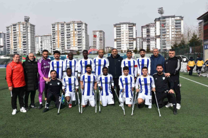 Kupa Canavarı: 2 Avrupa, 4 Süper Lig, 4 Türkiye Kupası Şampiyonluğu