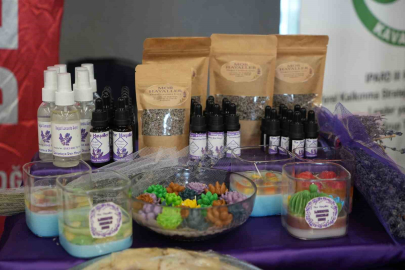 Mor Emek Kazanca Dönüştü: Samsun’da Kadınlar Lavantayla Üretiyor