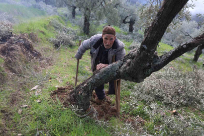 Engelli Maaşı Yerine Alın Teri: Tek Bacakla 7 Çocuk Büyüttü