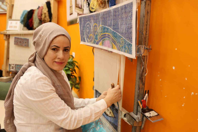 Kapadokya’da İpeği Sanata Dönüştüren Usta: Ayşe Üvez