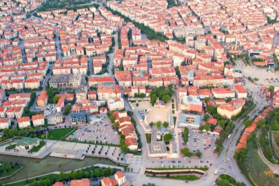 Kırşehir’de Bekar Erkek Sayısı Şaşırttı: İşte "Hiç Evlenmeyenler" Raporu