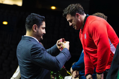 "Türk Tankı" Paslanmaz: Rıza Kayaalp'ten Altın Dönüş