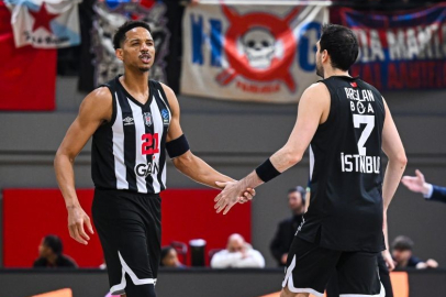 Atina’da Beşiktaş’tan Eurocup’ta tarihi galibiyet