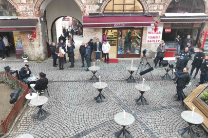 Bursa Koza Han’da Güvenlik Gerekçesiyle Avlu Boşaltıldı