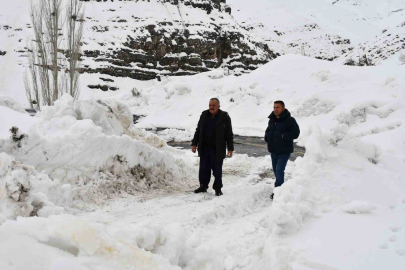 5 Bin Kişi "Hapsoldu": 20 Dakikalık Yol, 2 Saate Çıktı