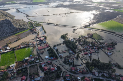 Adana Kozan’da Sel Alarmı: Anavarza Çevresi Sular Altında