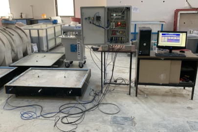 Yollar Artık Kendi Kendini Isıtacak: Türk Profesörden "Akıllı Beton" Devrimi