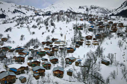 Artvin’de 2 Bin Metrede Saklı Köy: Neden Pakistan’a Benzetildi?