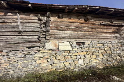 Tarih Evlerin Duvarında Yaşıyor: Daday’daki 1750 Yıllık Zeus Tapınağı Turizme Kazandırılmayı Bekliyor