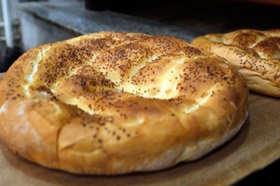 İzmir'de Ramazan Pidesi Fiyatı Belli Oldu: 300 Gram Pide