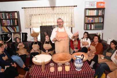 Geleneksel Ekmek Sanatı: Ekşi Maya Atölyesi Düzenlendi