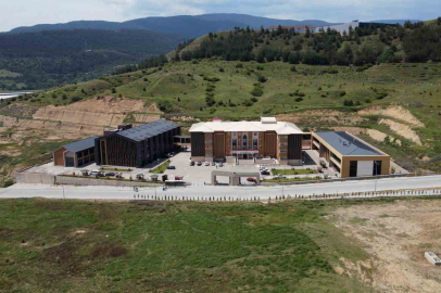 YÖK Başkanı Özvar Açıkladı: 7 Bin Öğrenciye OSB-MYO Desteği