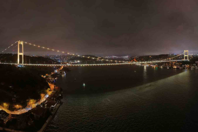 FSM Köprüsü Sarıya Büründü: Çocukluk Çağı Kanseri İçin Farkındalık