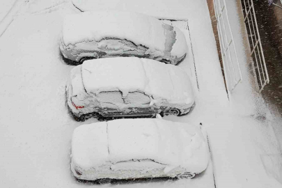 Erzincan'da Kar Tatili: Valilik Eğitime Bir Gün Ara Verildiğini Duyurdu!