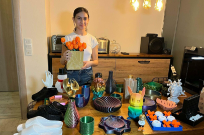 İzmirli Genç Mucit Bade: 3D Yazıcıyla Geleceği ve İyiliği İnşa Ediyor!