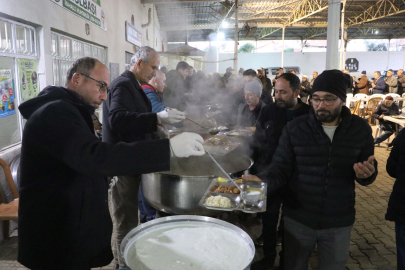 Bu Mahallede İftarı Erkekler Hazırlıyor