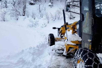 Trabzon’da Kar Seferberliği: 69 Mahalle Yolu Yeniden Ulaşıma Açıldı!